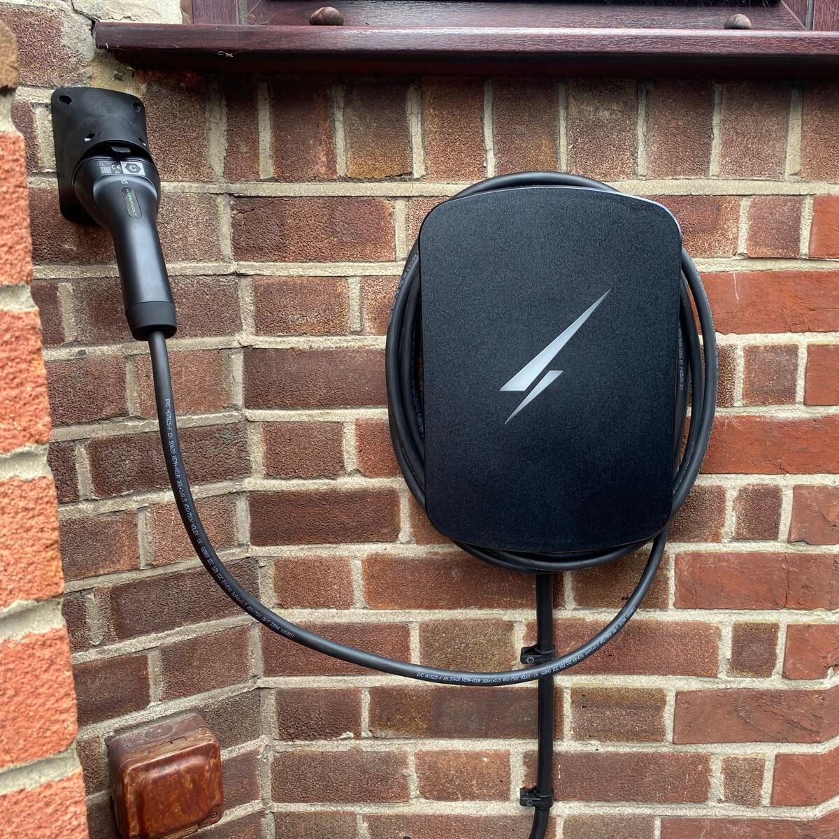 Hypervolt home pro 3 installation in Eltham, SE9 Hypervolt home pro 3 installation in Eltham, SE9